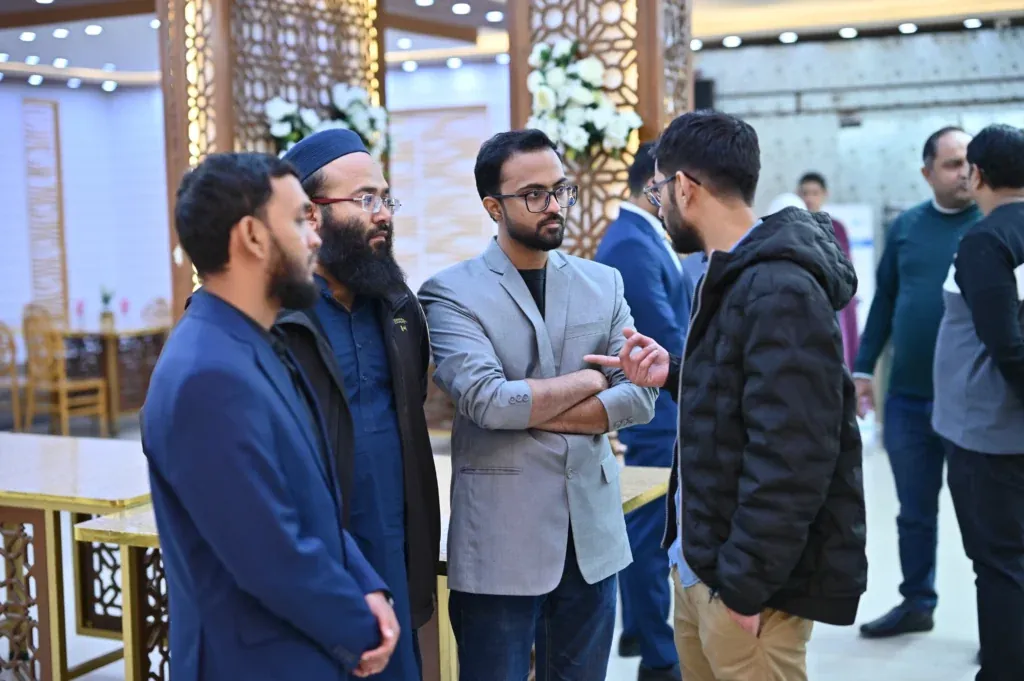 Guests chatting at the Sherdil 7th Anniversary Students Meetup 2024